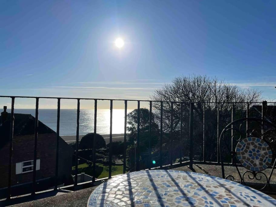 The Turret- The Best View In Folkestone Bagian luar foto